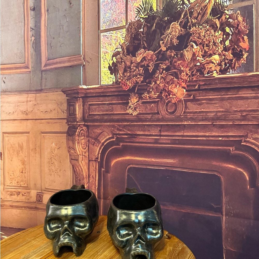 Williams Sonoma Halloween Skull Coffee Mugs Party Retired Rare Collectible - Picture 3 of 14